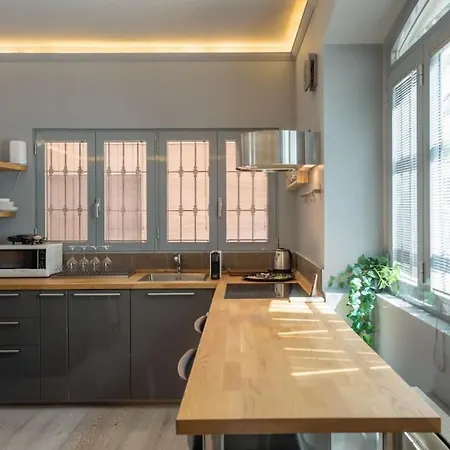 Lägenhet Arco Della Pace Loft Di Lusso